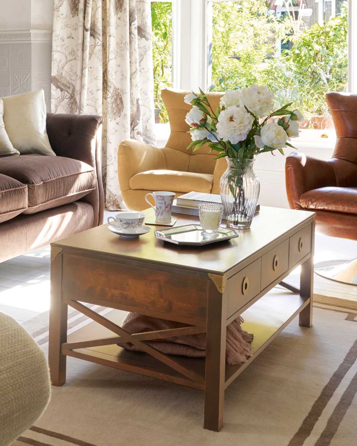 LAURA ASHLEY
