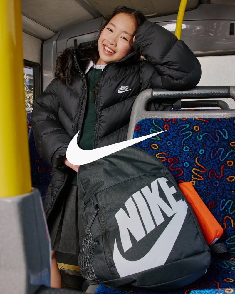 NIKE