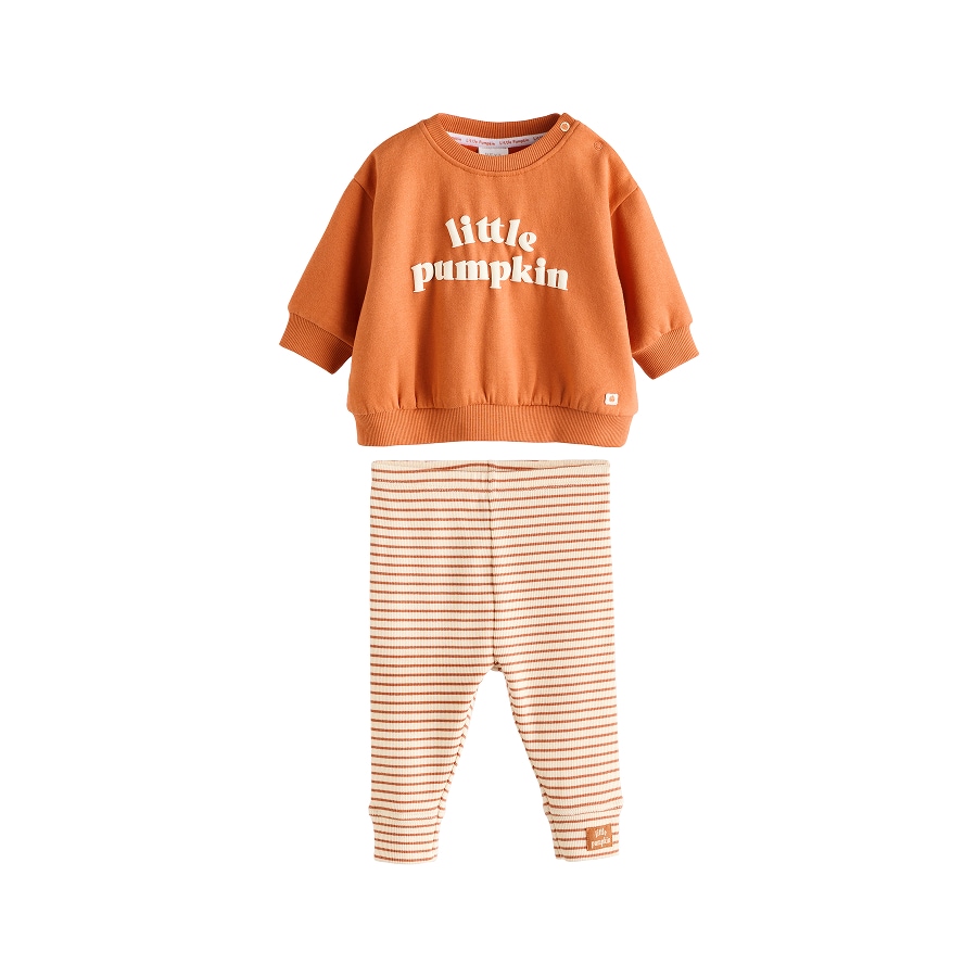 Sets & Outfits