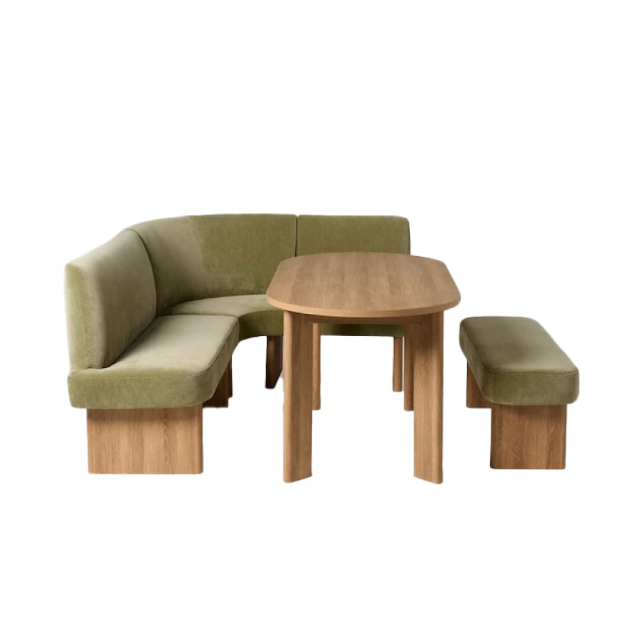 Dining table & chairs