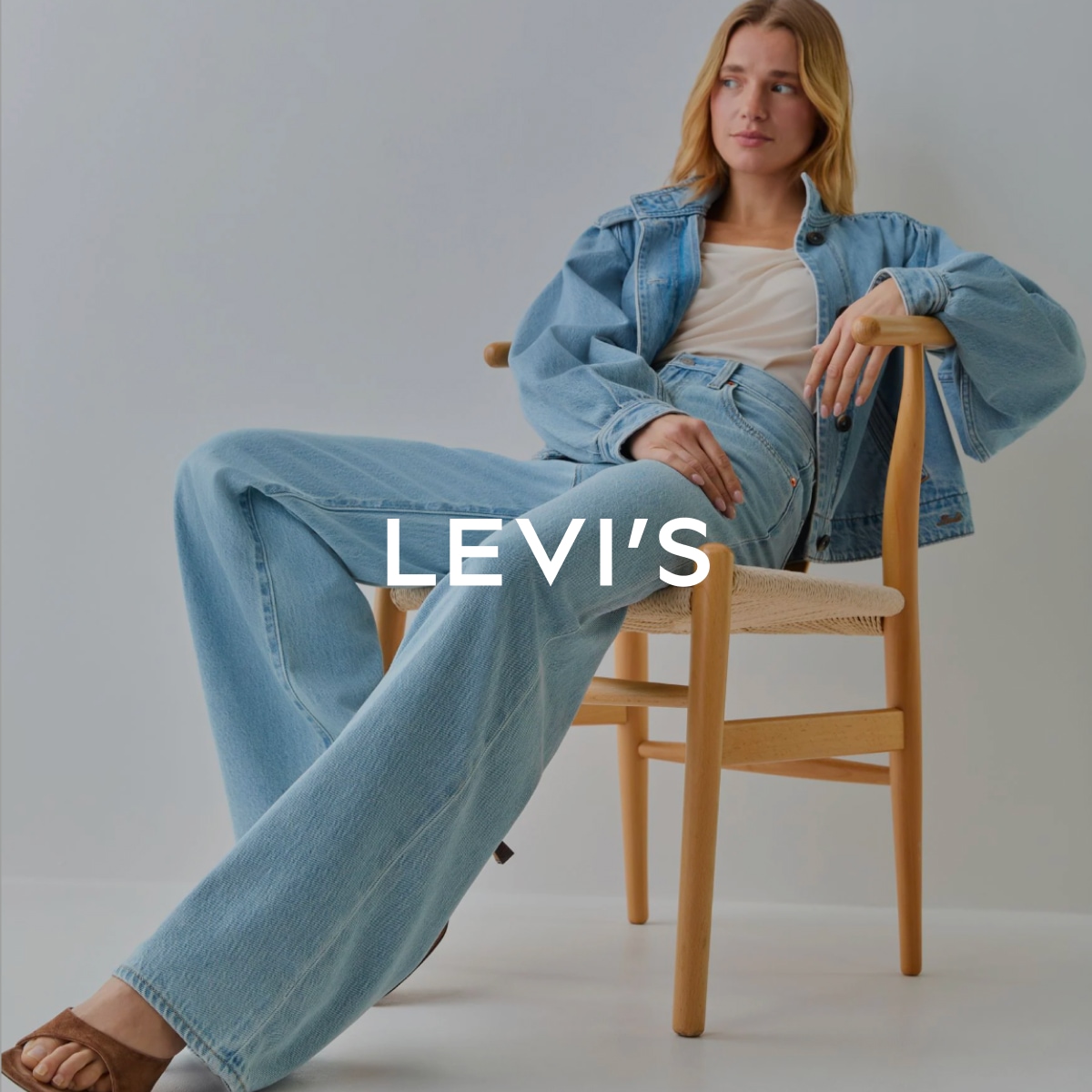LEVI'S