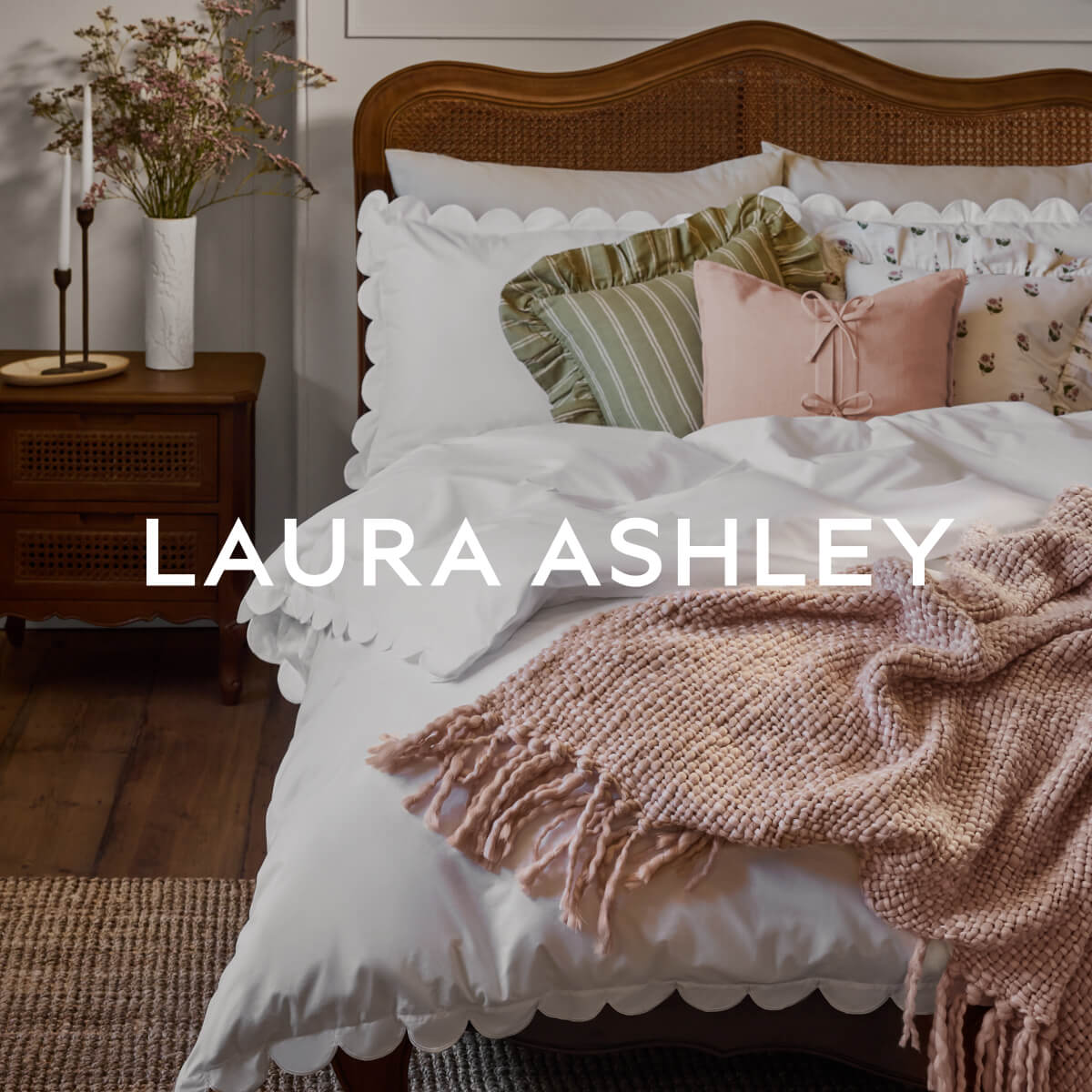 LAURA ASHLEY